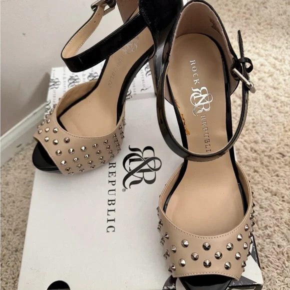 BCBGeneration Black and Tan Studded Heels - Picture 2 of 2